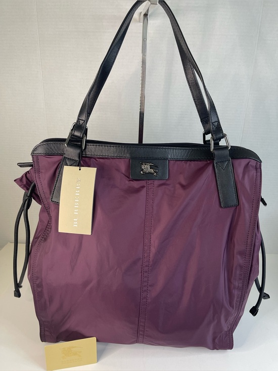 Burberry Handbags - Burberry Buckleigh purple nylon tote bag